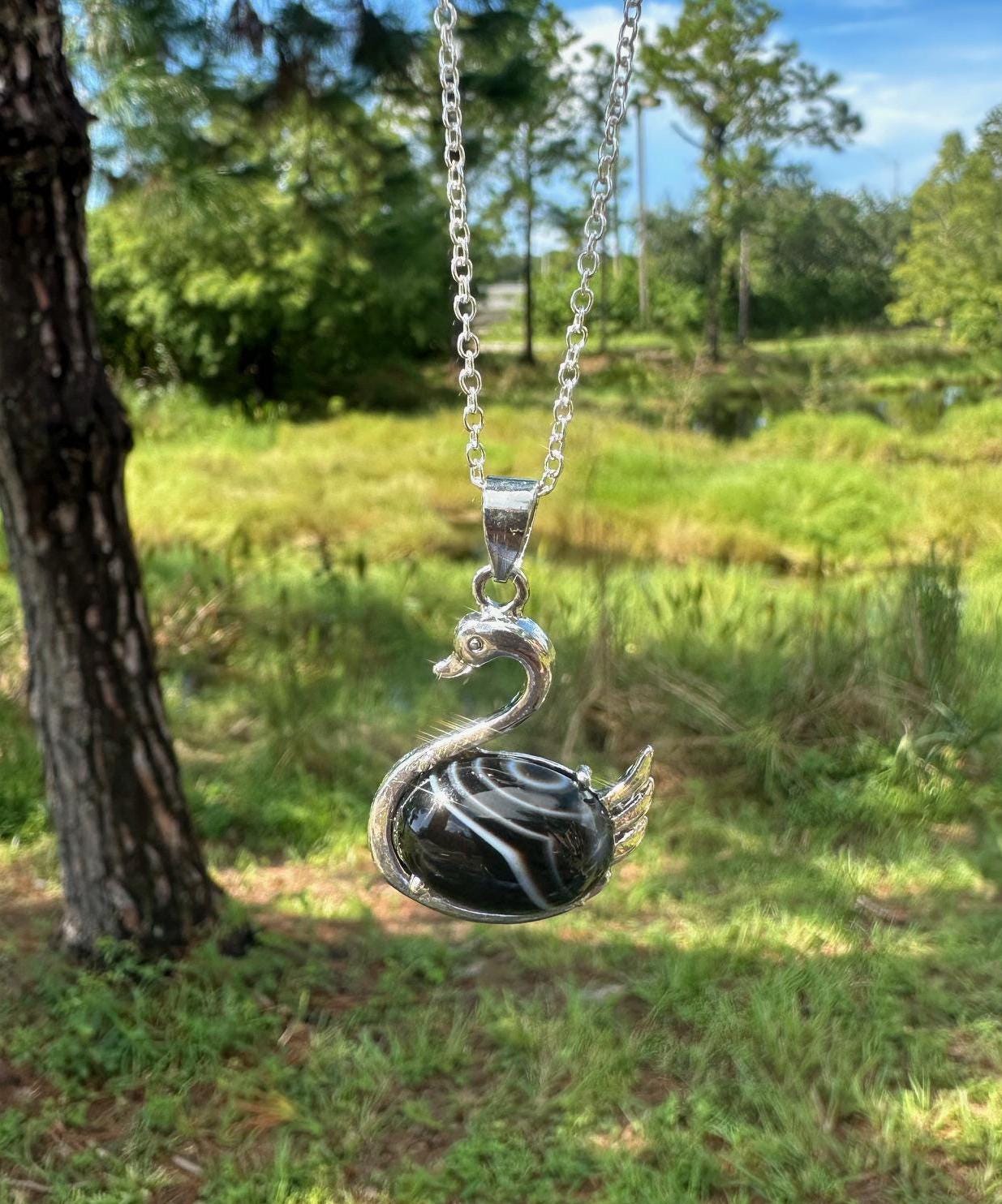 Black Stripes Agate Swan Necklace