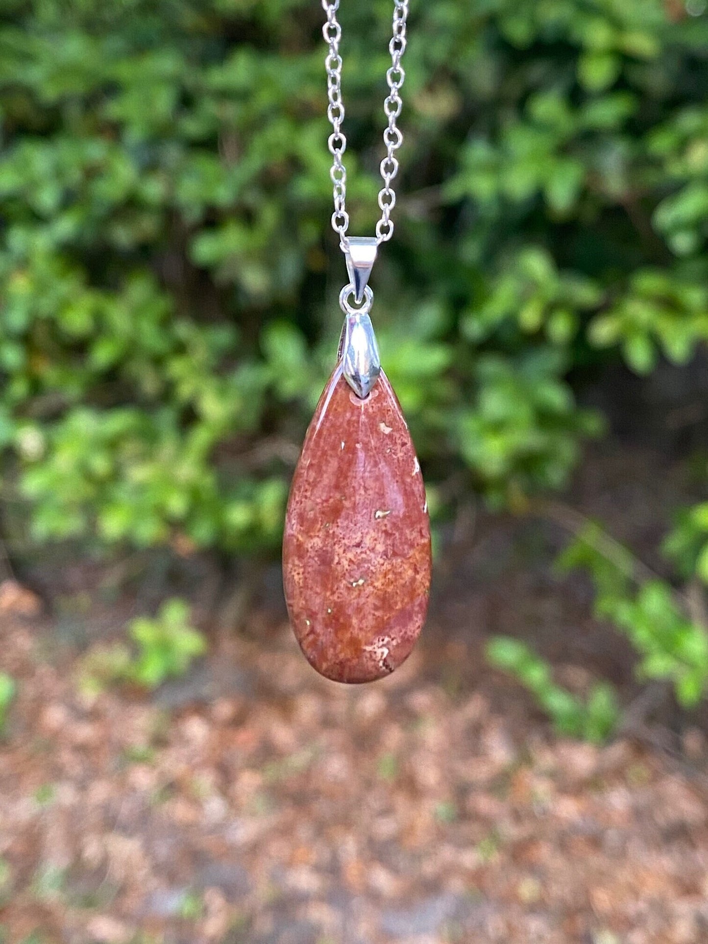 Indian Bloodstone Teardrop Pendant Necklace