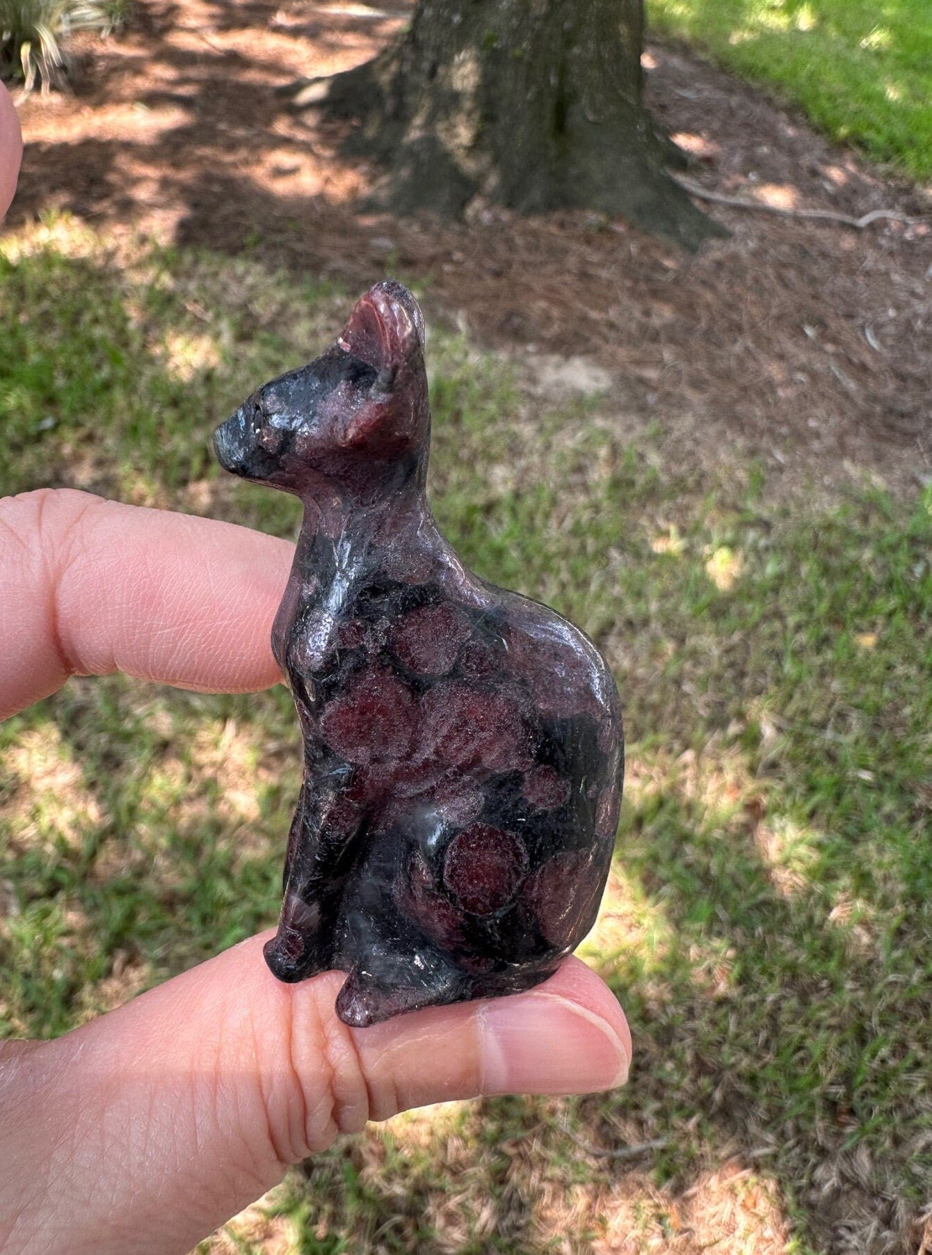 Garnet Spynx Cat Figurine