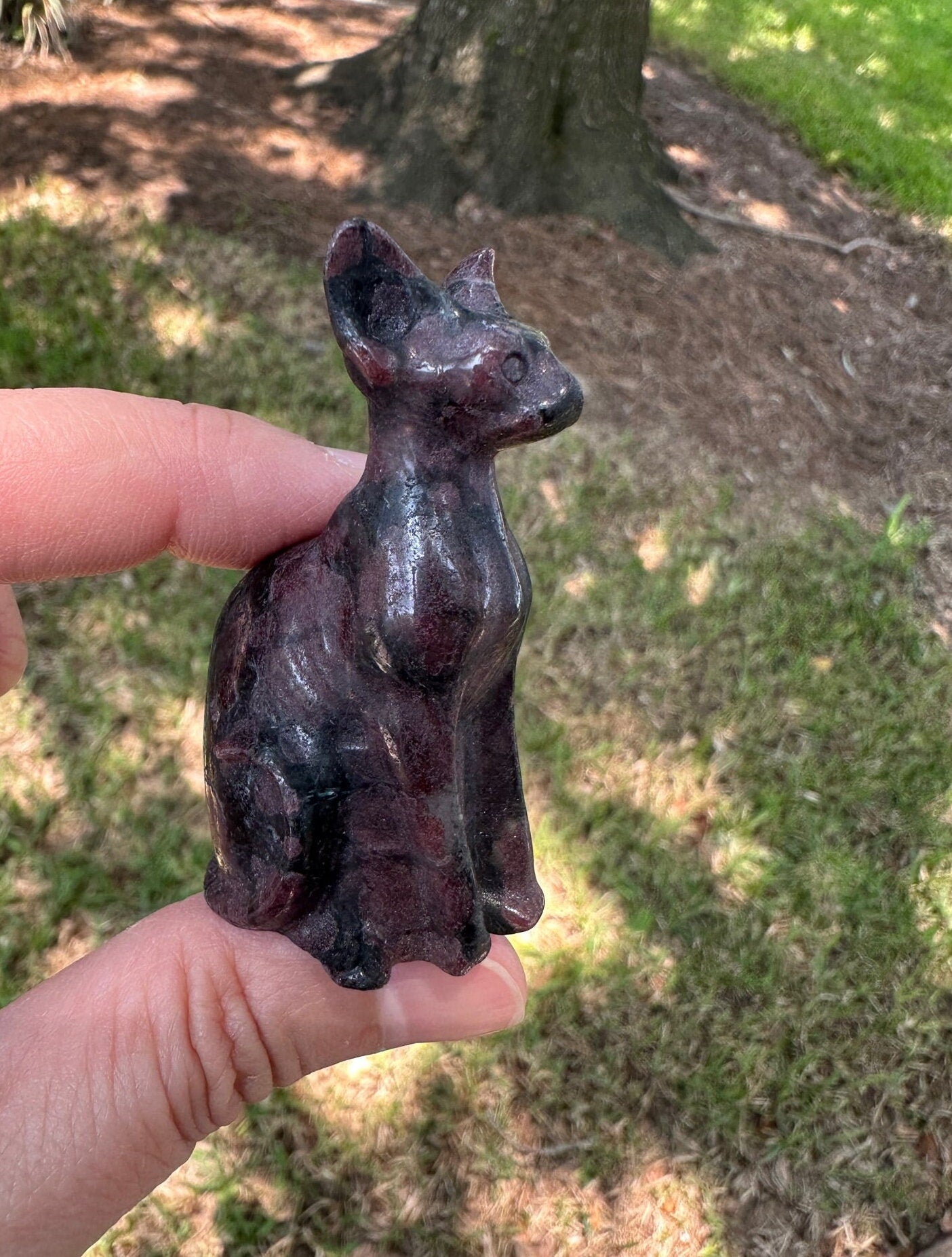 Garnet Spynx Cat Figurine