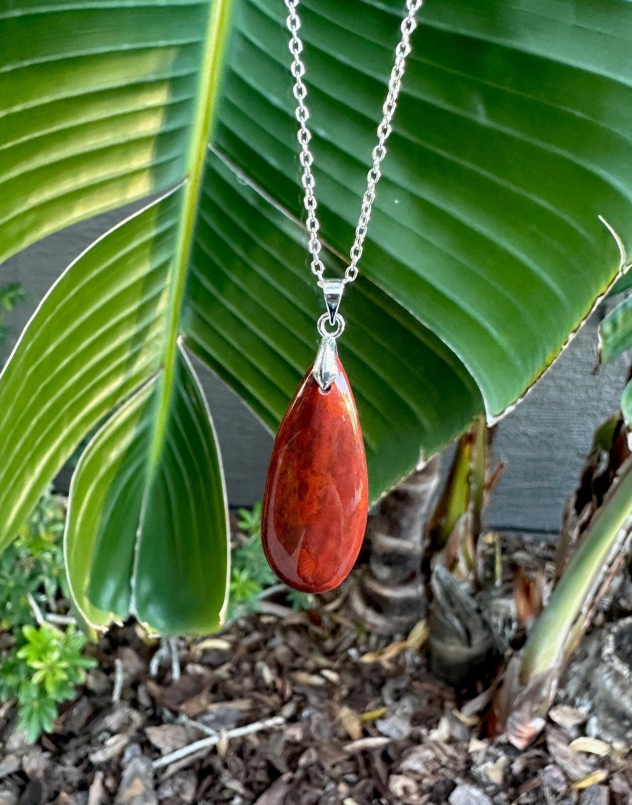 Indian Bloodstone Teardrop Pendant Necklace