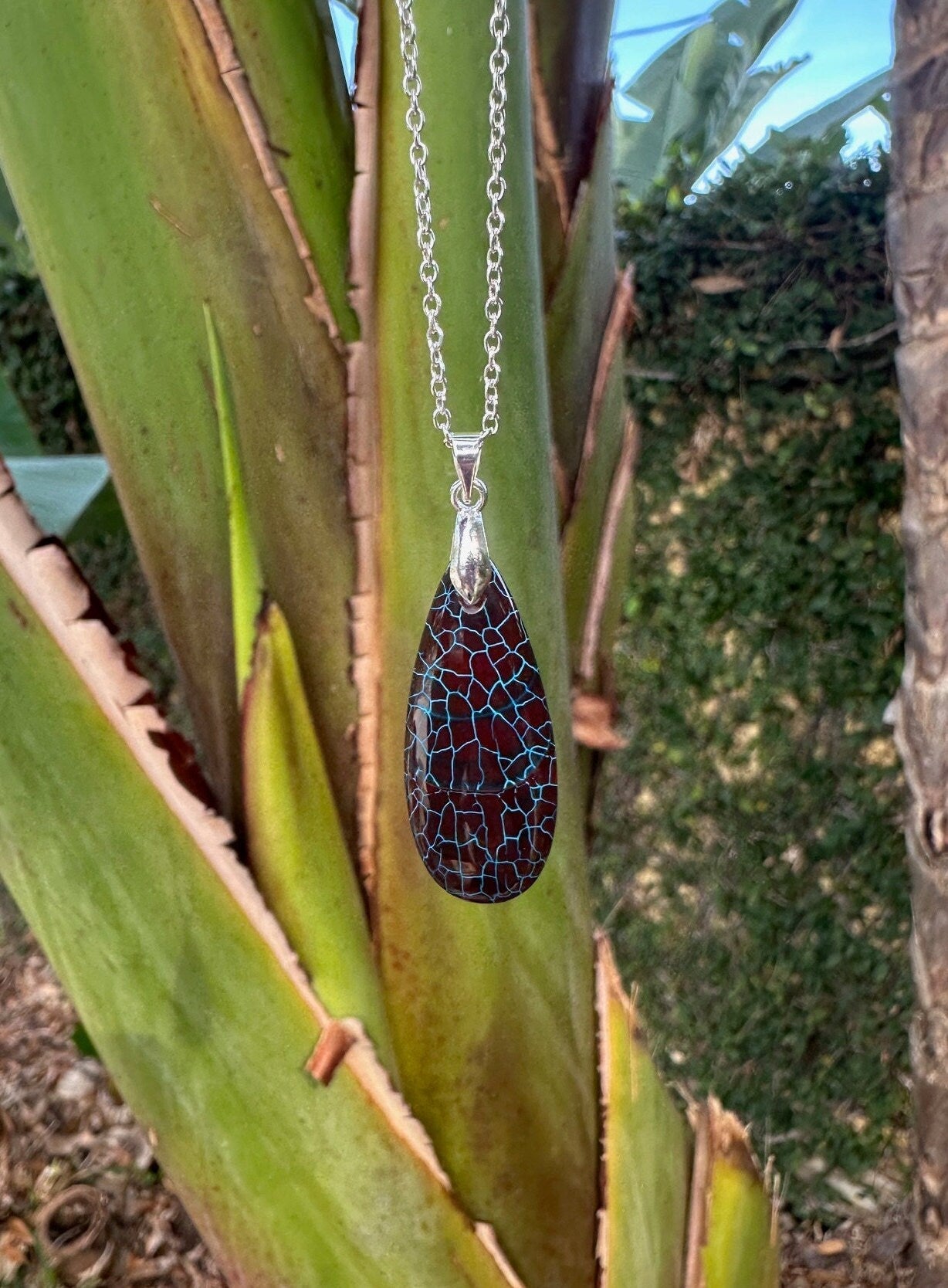 Dragon Vein Agate Teardrop Pendant Necklace