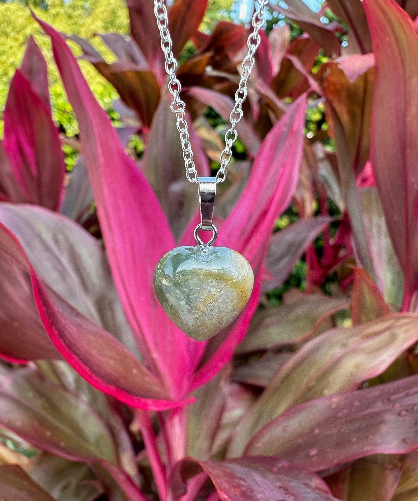 Indian Agate Heart Pendant Necklace
