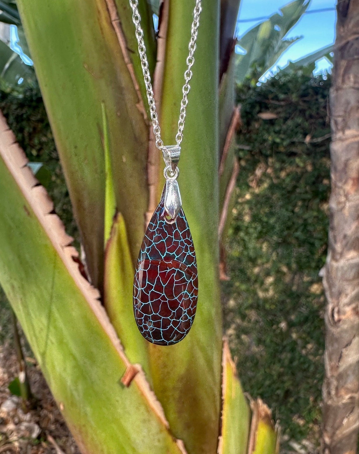 Dragon Vein Agate Teardrop Pendant Necklace