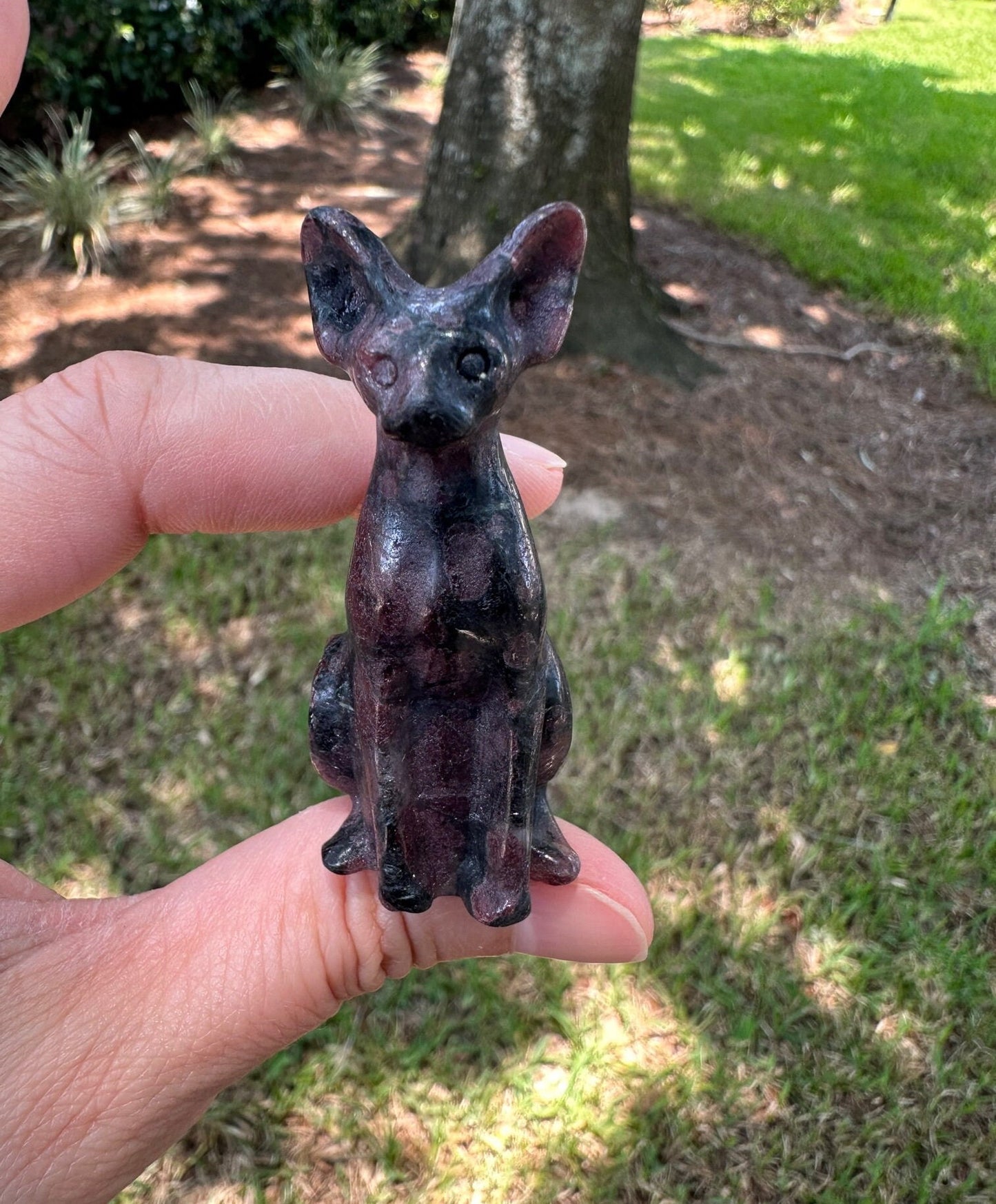 Garnet Spynx Cat Figurine