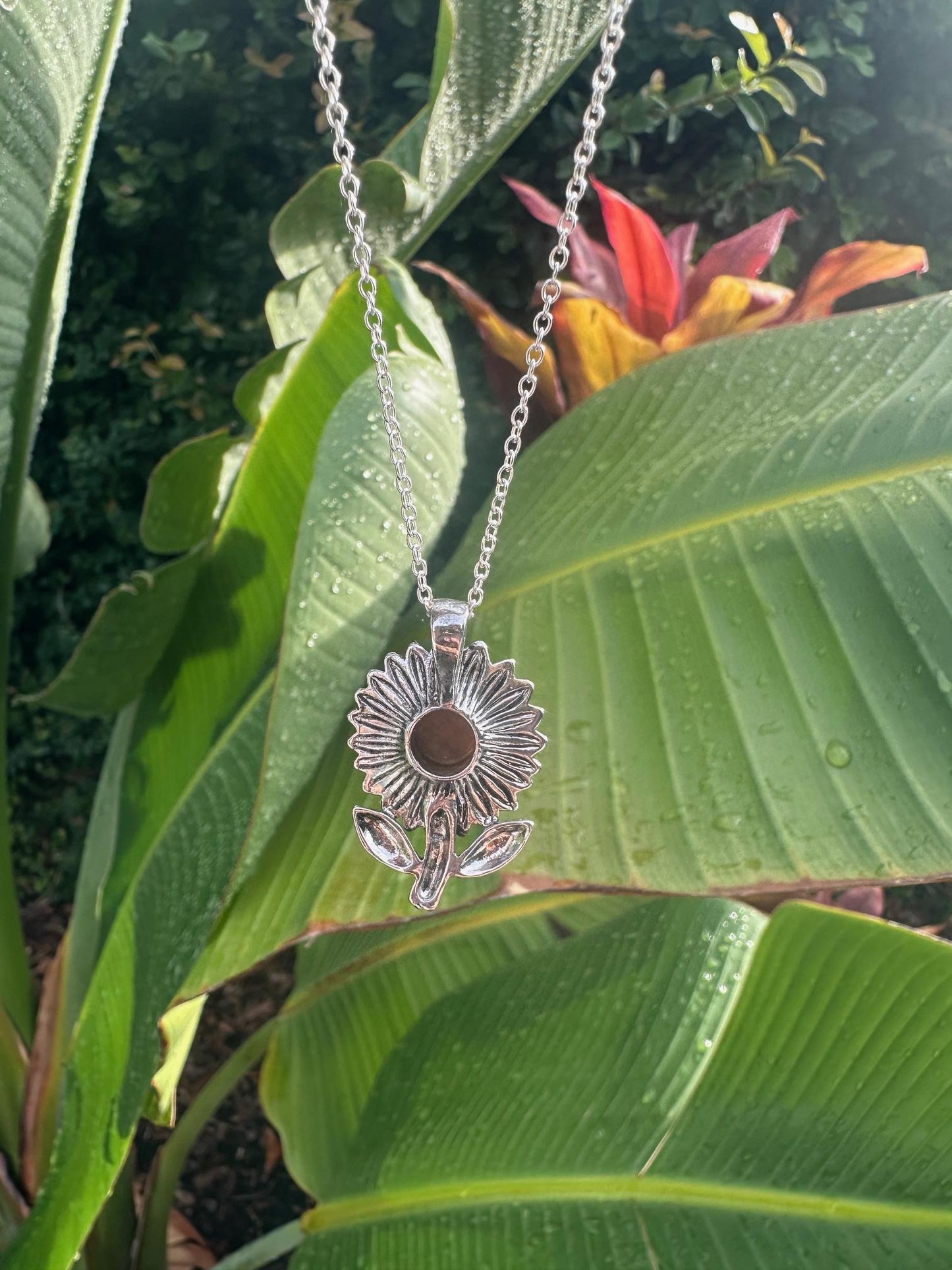 Tiger Eye Sunflower Necklace
