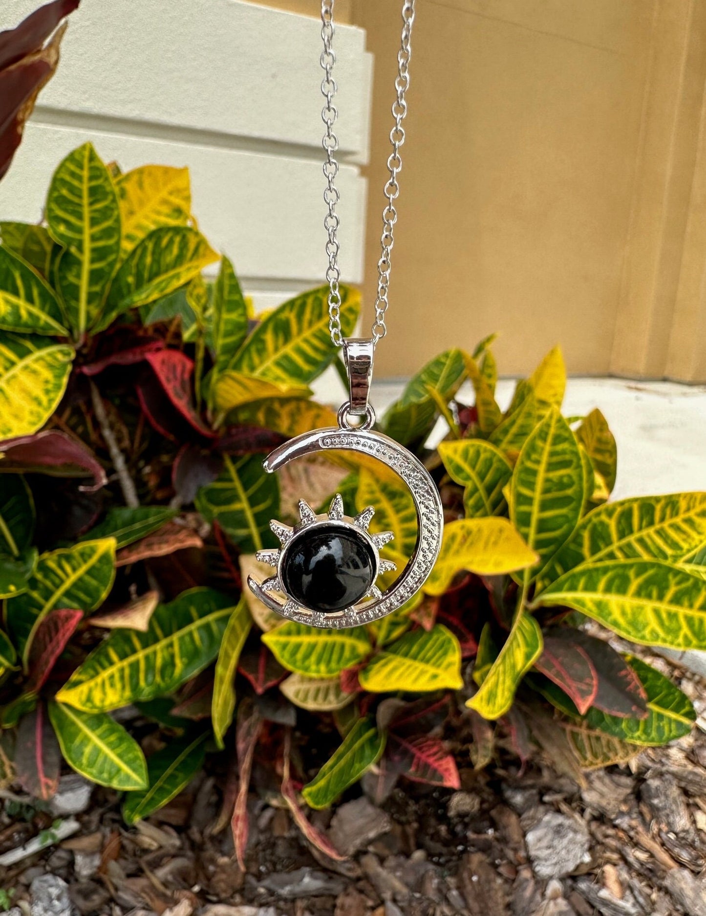 Black Agate Crescent Sun Pendant Necklace