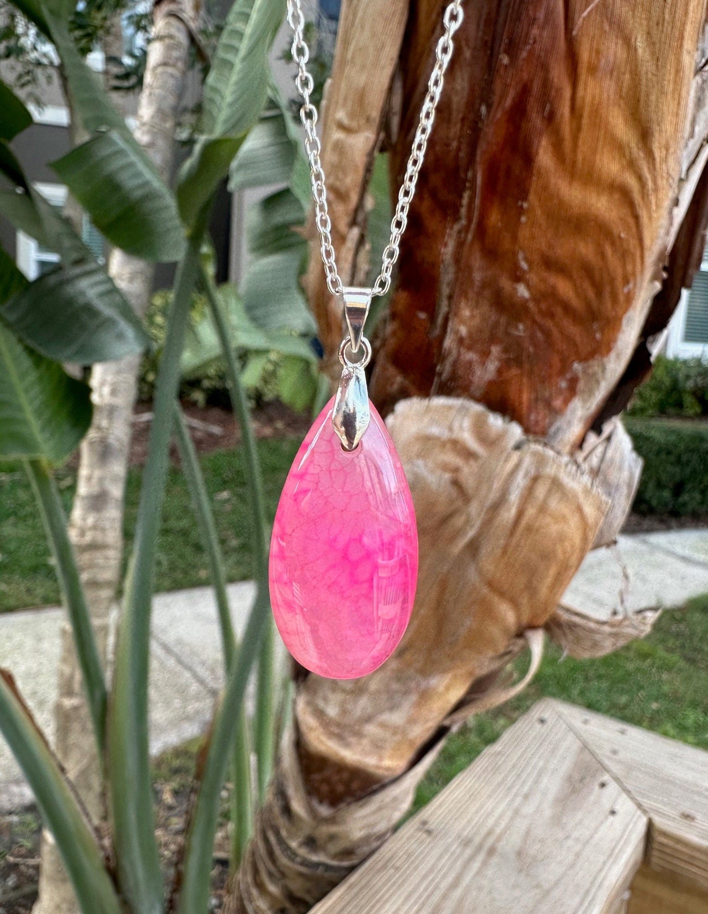 Dragon Vein Agate Teardrop Pendant Necklace