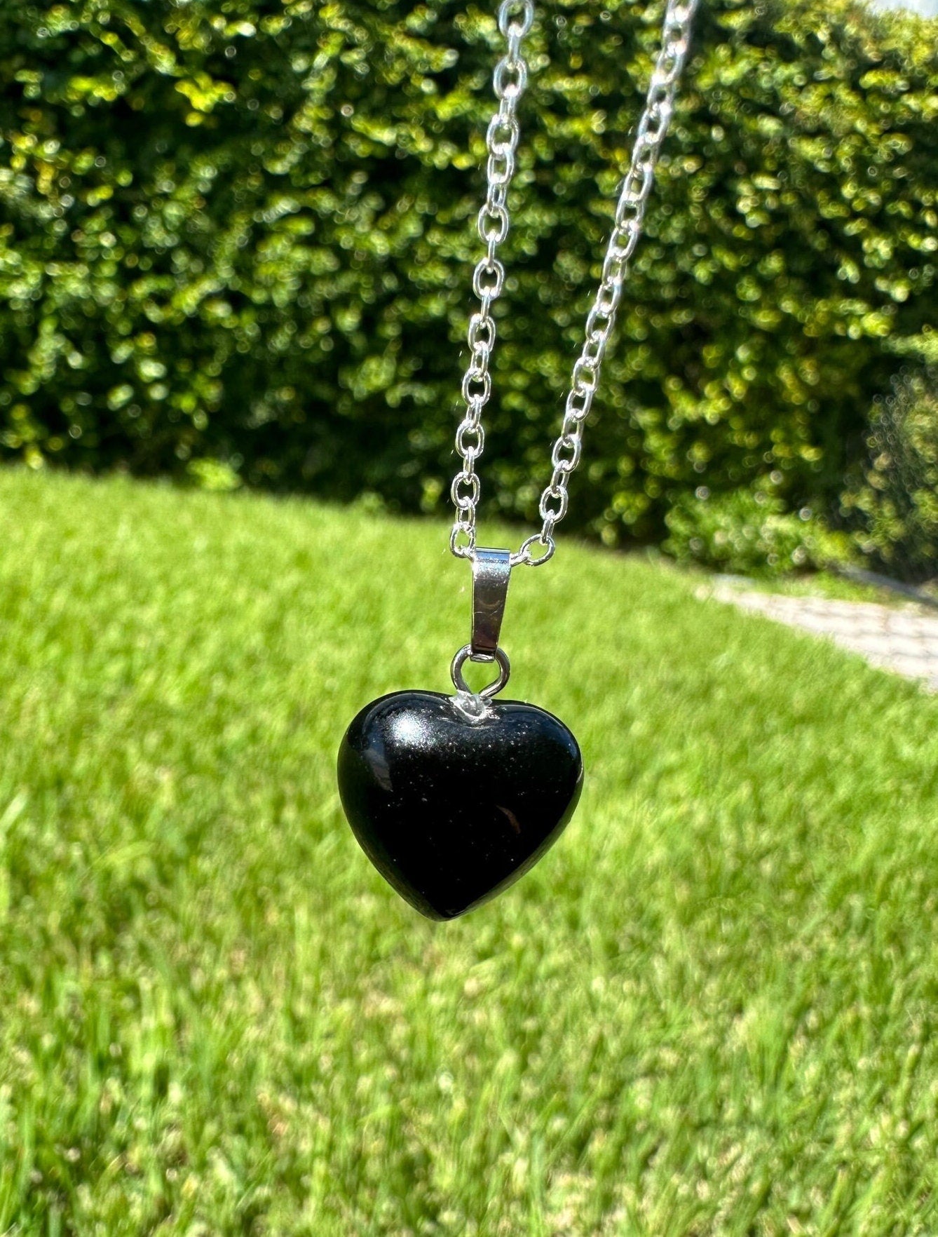 Dainty Obsidian Heart Pendant Necklace