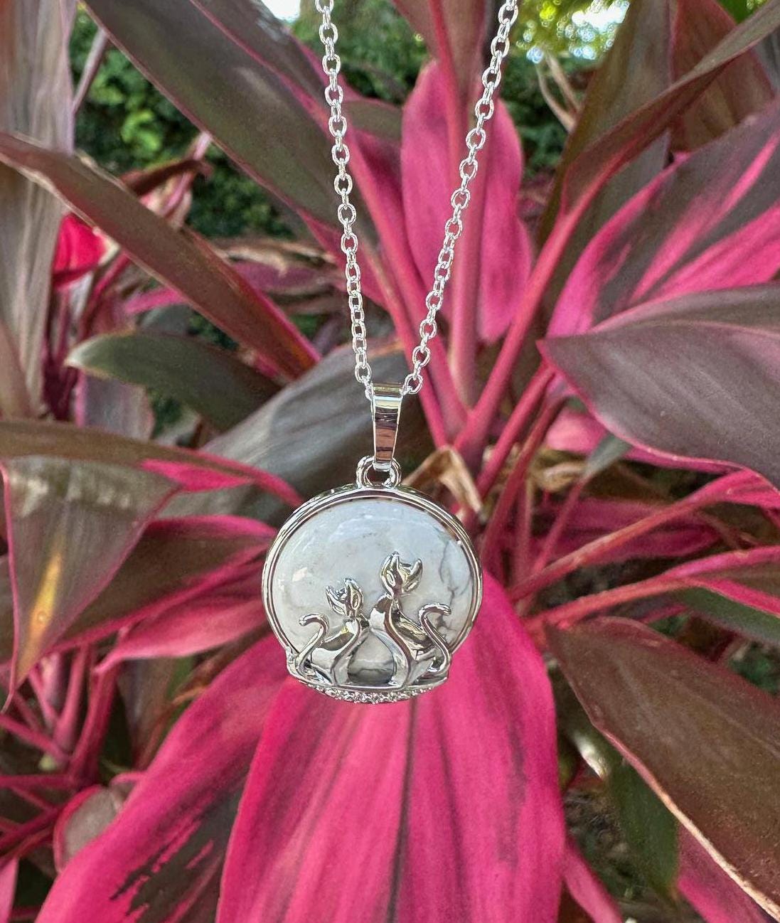 Howlite Cat Love Necklace