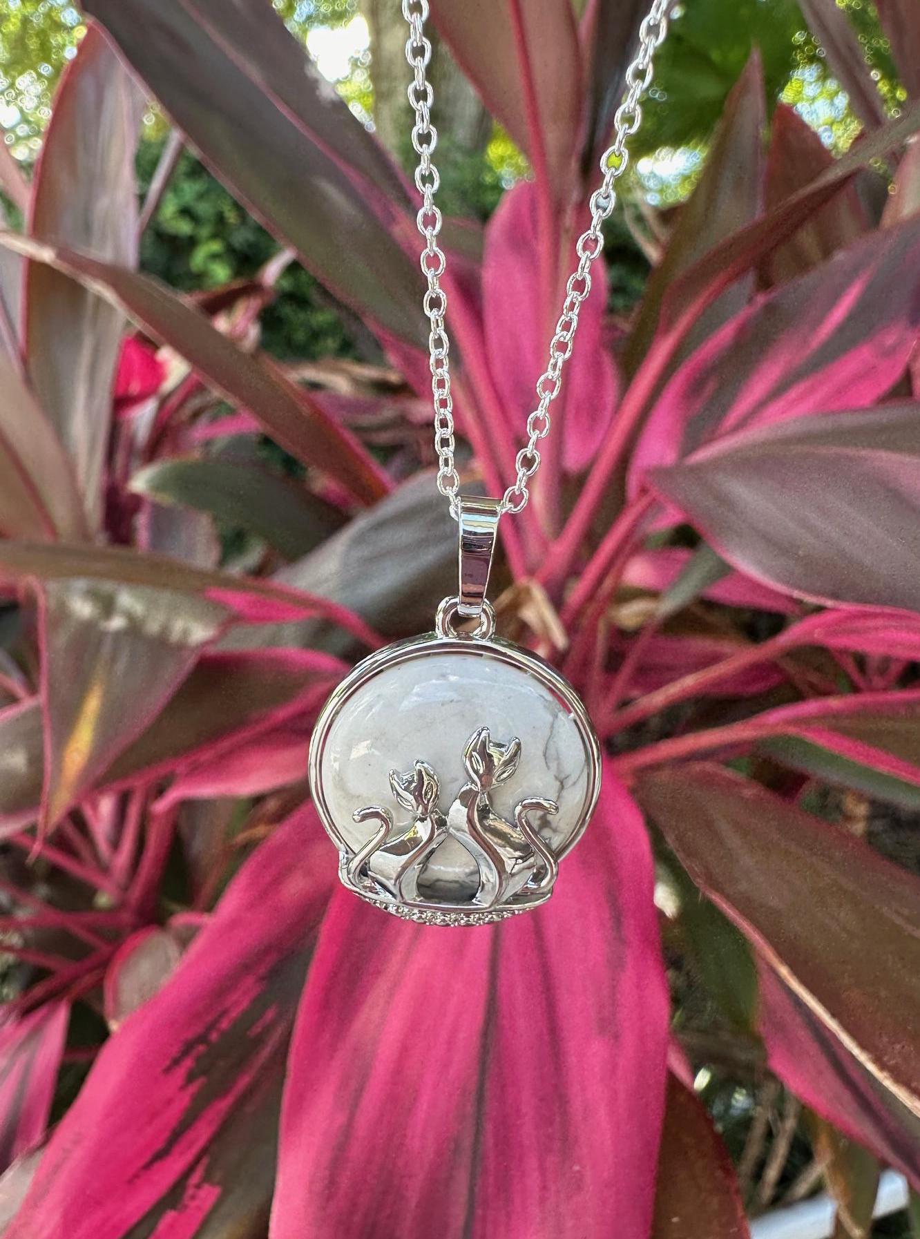 Howlite Cat Love Necklace