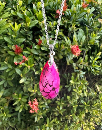 Dragon Vein Agate Pendant Necklace
