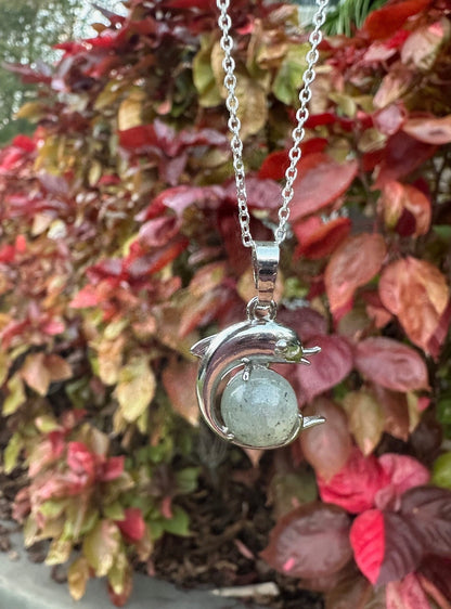 Dainty Labradorite Dolphin Pendant Necklace