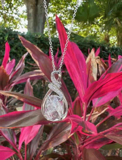 Clear Quartz Swirl Necklace